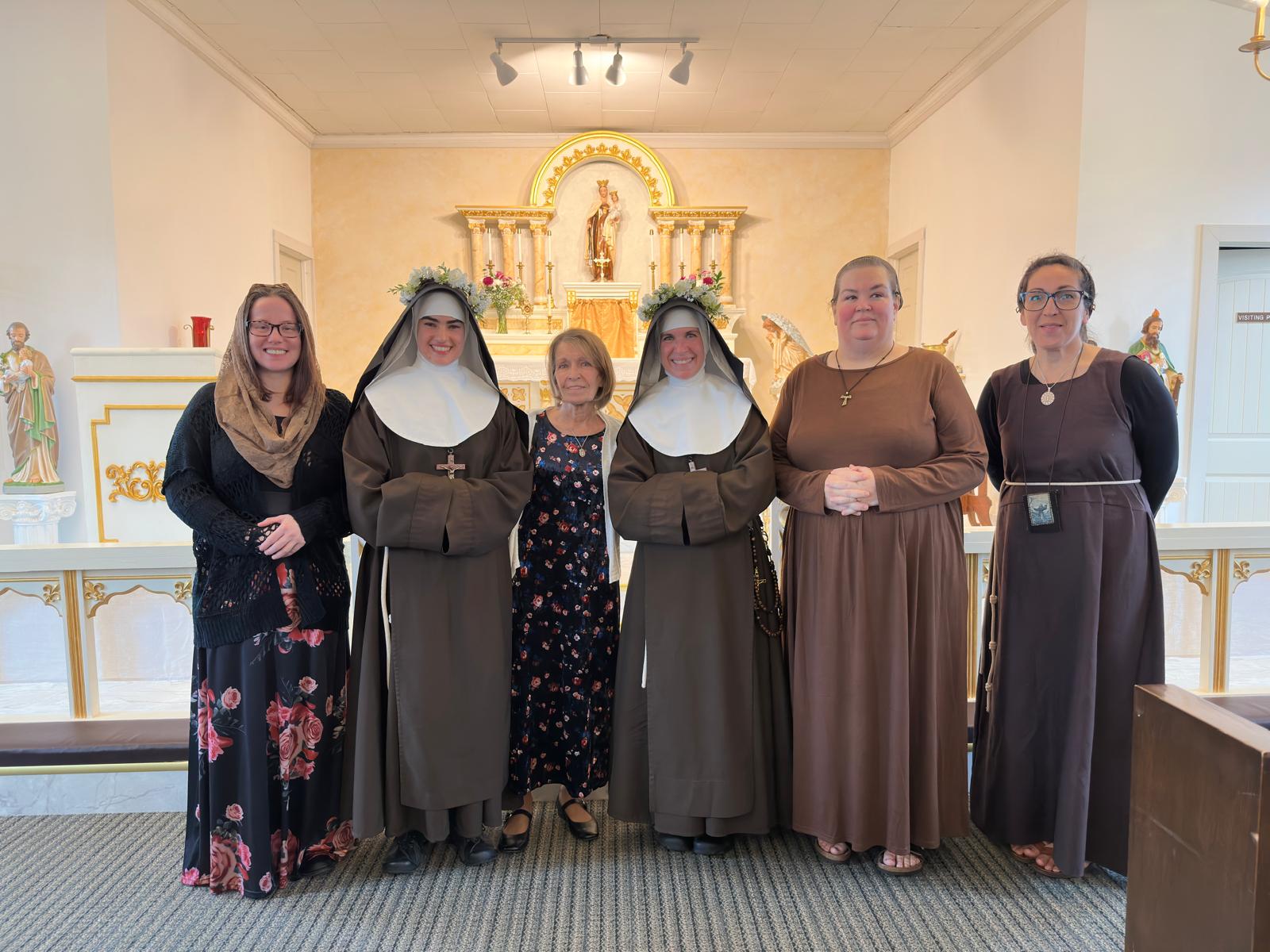 Profissão Religiosa de Irmãs Capuchinhas em Oklahoma City