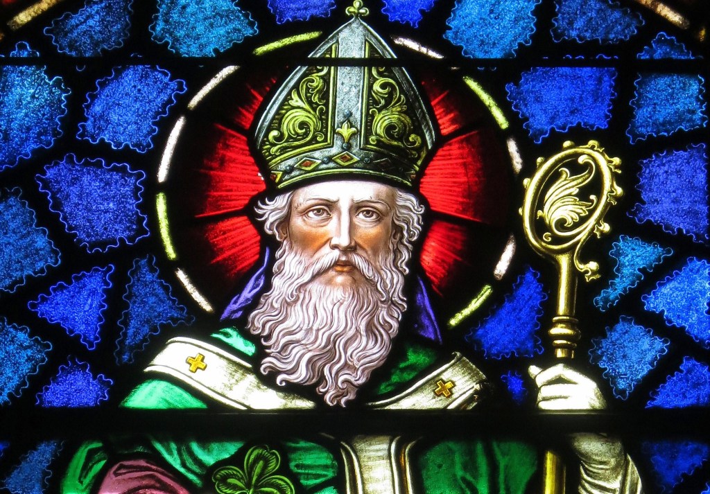 Sobre a Capela São Patrício e Rev. Pe.&nbsp;Pedro